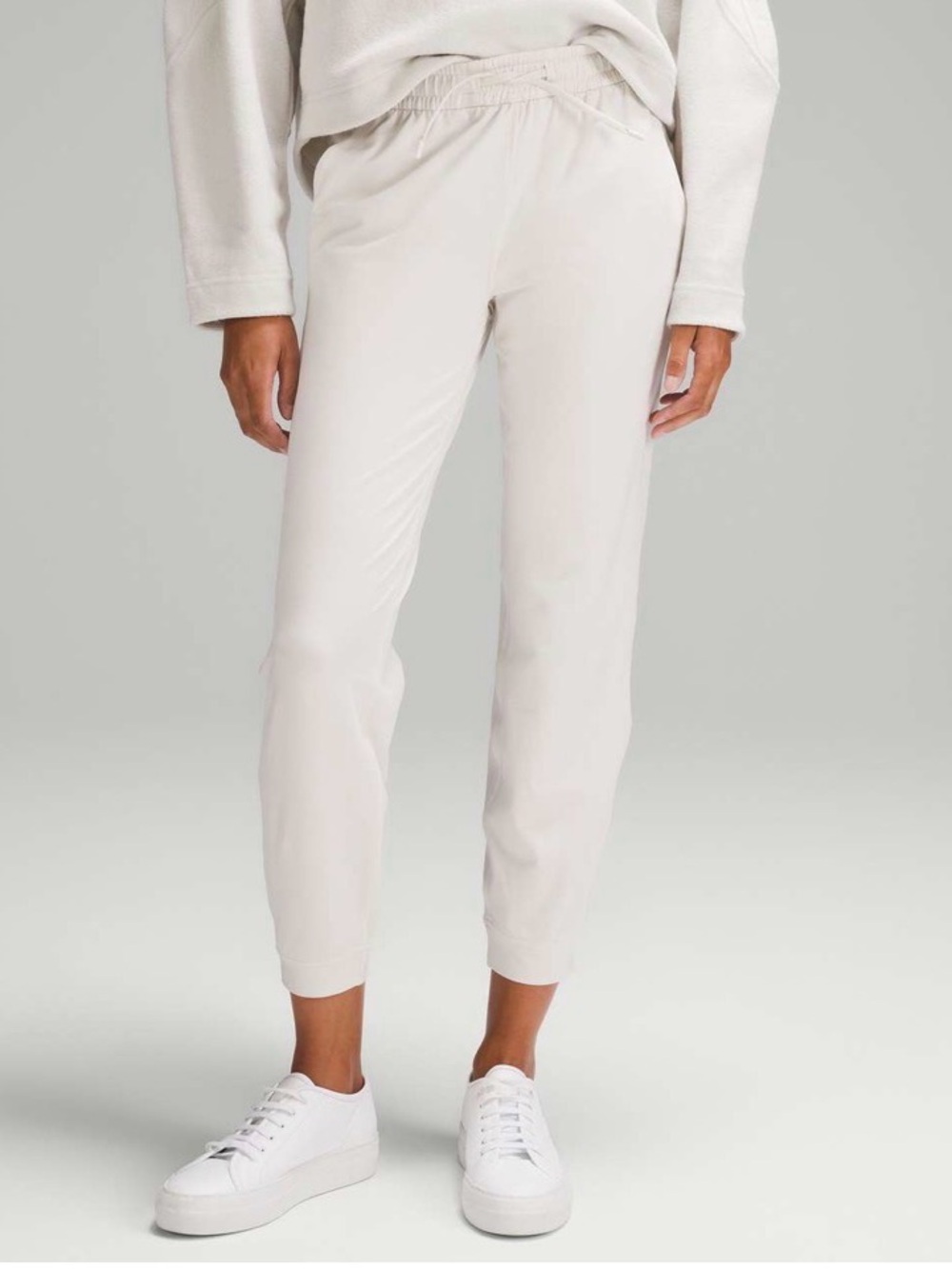Lululemon Soft Jersey Classic-Fit Mid-Rise Cropped Jogger - Heathered Bone 12
